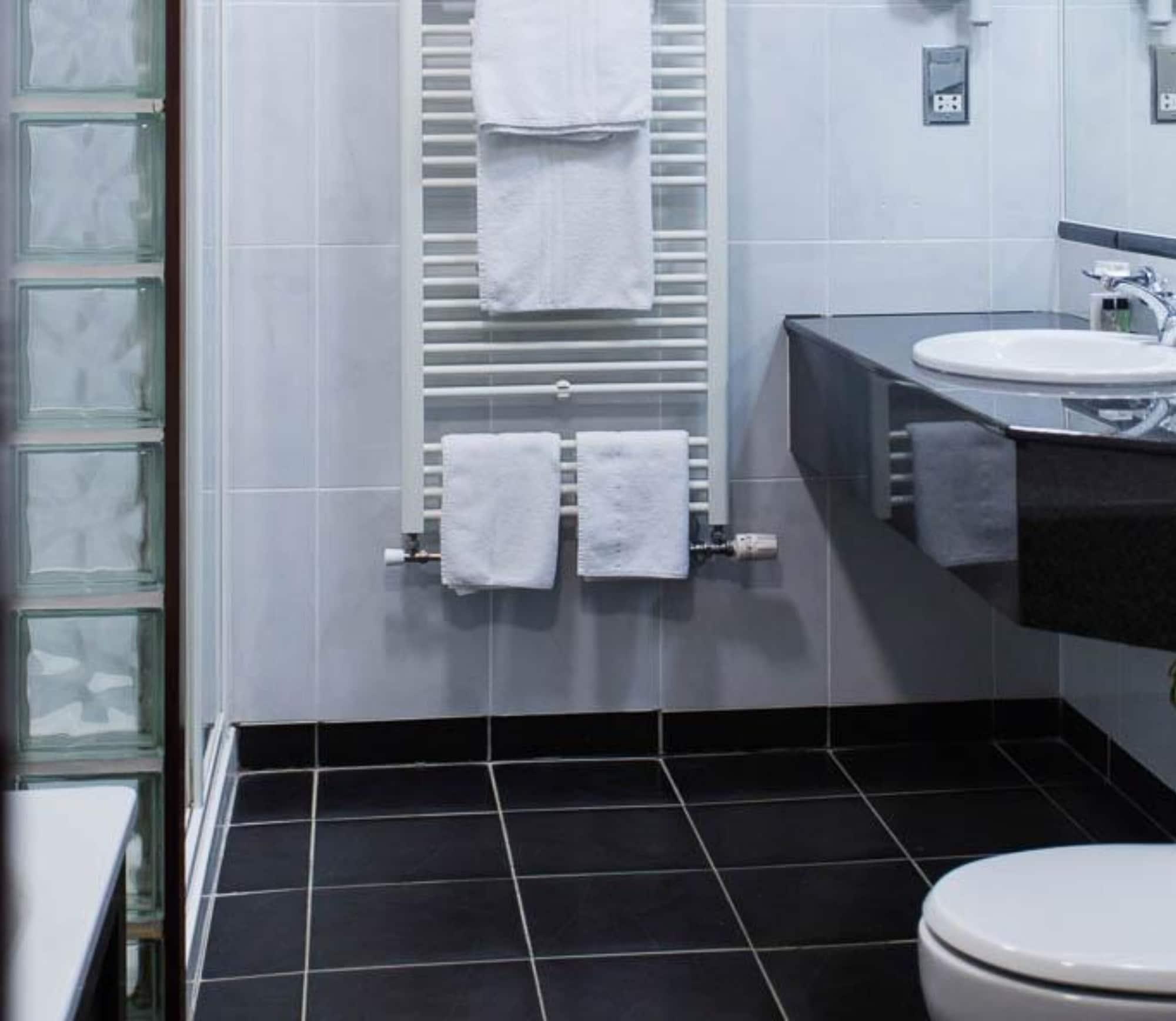 The Sandhouse Hotel And Marine Spa Donegal Town Extérieur photo